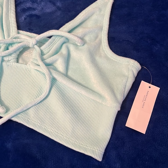 American Eagle Mint Green Crop Top - Picture 2 of 7